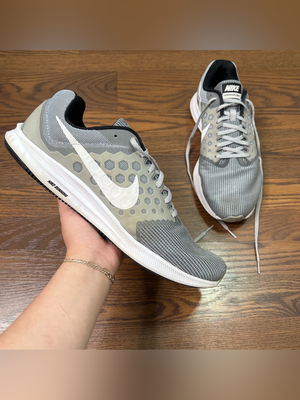 Nike Downshifter 7 running shoes size Men’s 14